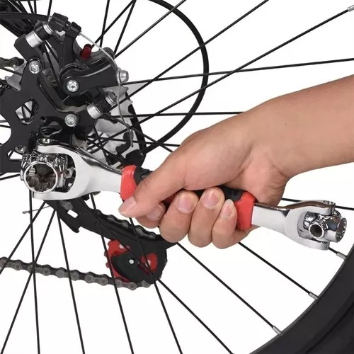 Llave multifuncional 52 en 1